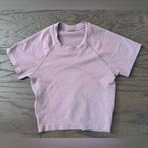 Lululemon 2.0 Swiftly Tech Cropped Rose Blush Size 2 Shirt Pink Lilac